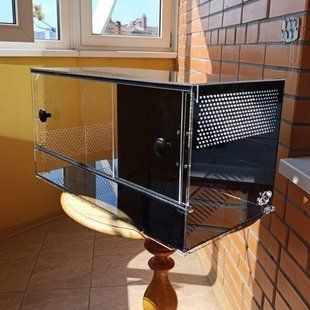 Тераріум з оргскла 60*30*30см з чорним дном та фоном акриловий з проточною вентиляцією для геконів і змій з чорним фоном 1600L-ZP-030 фото